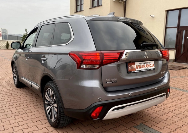 Mitsubishi Outlander cena 94900 przebieg: 106000, rok produkcji 2019 z Świeradów-Zdrój małe 781